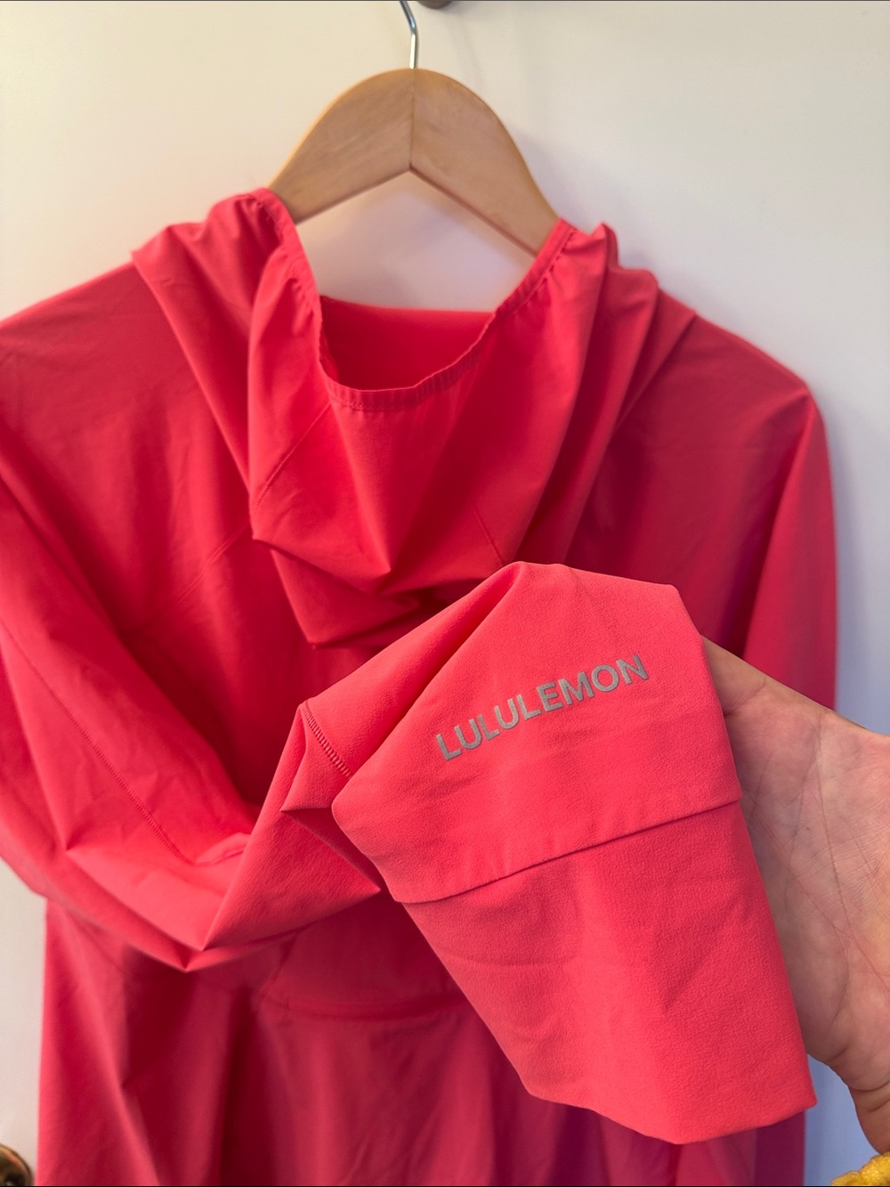 Lululemon Hot Pink Sun Full Zip Hoody Women’s 10